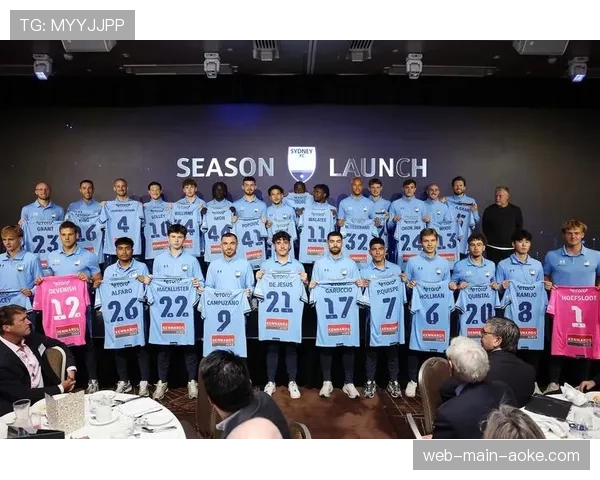 英超俱乐部联手举办反种族主义宣传周活动